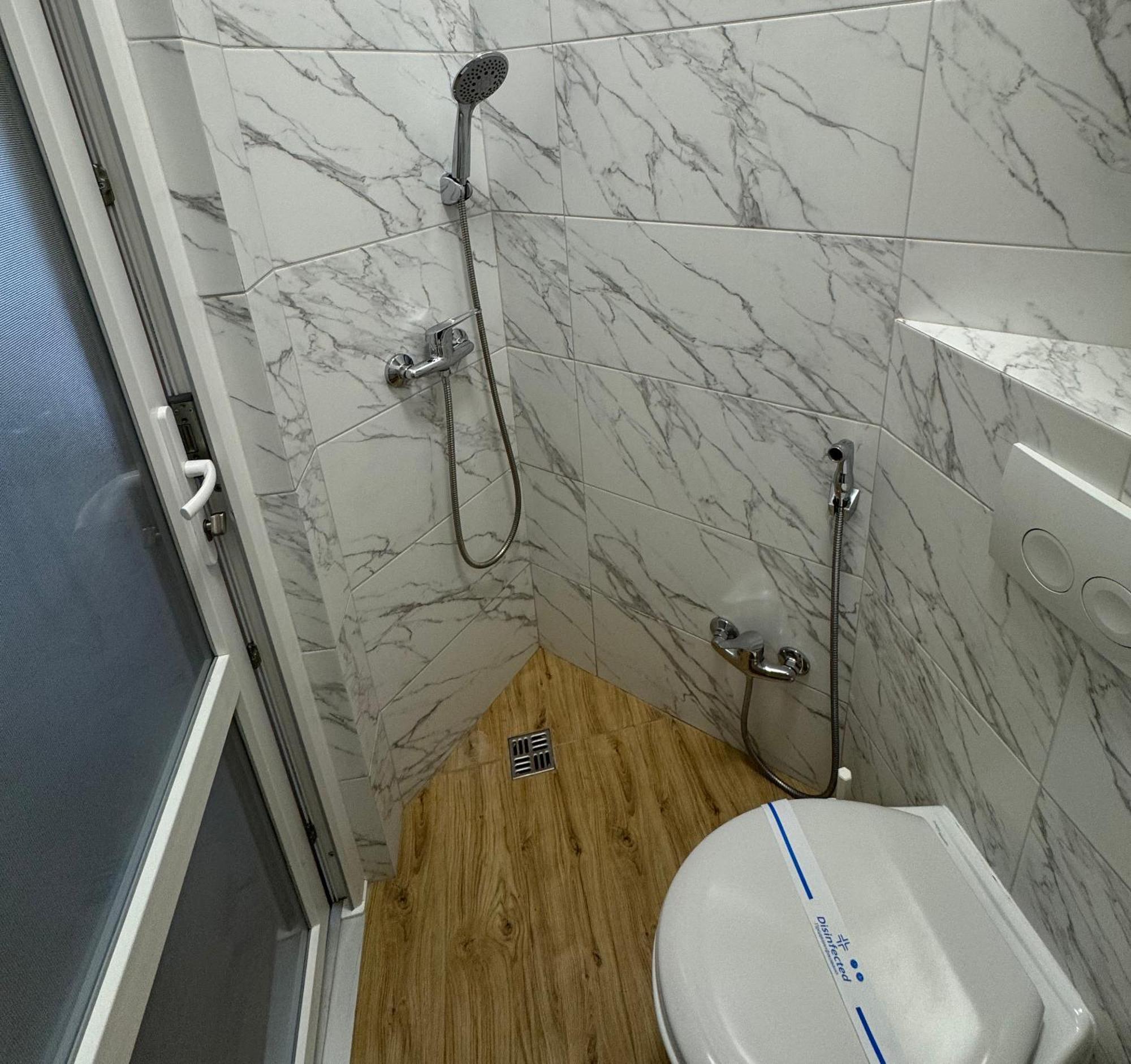 Pierre Apartments オデッサ エクステリア 写真