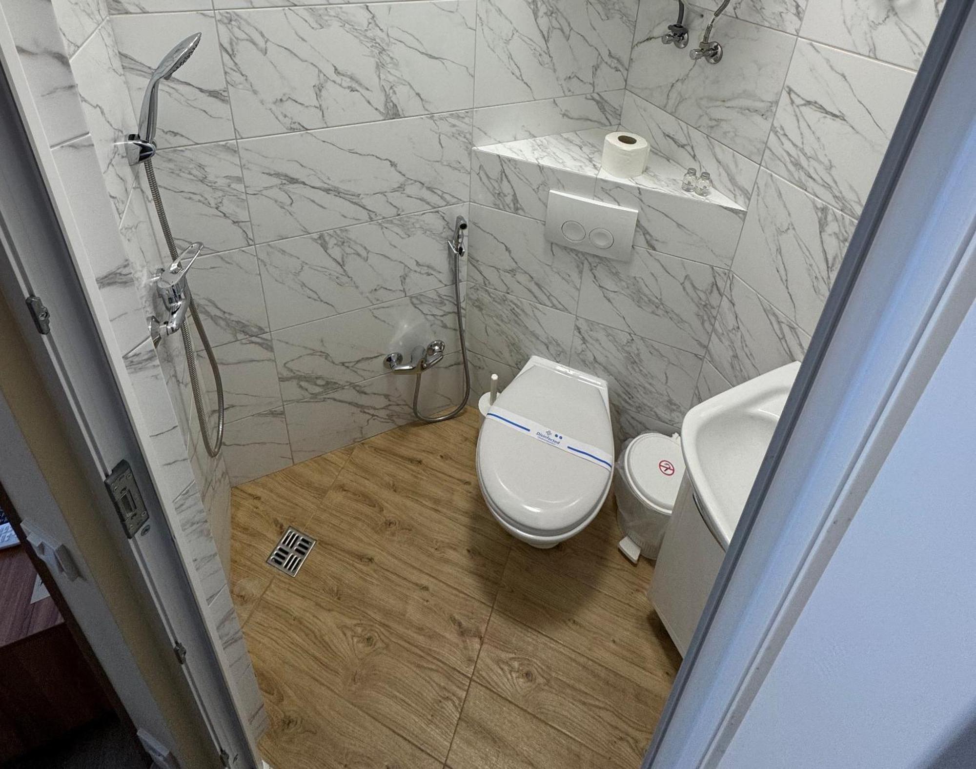 Pierre Apartments オデッサ エクステリア 写真
